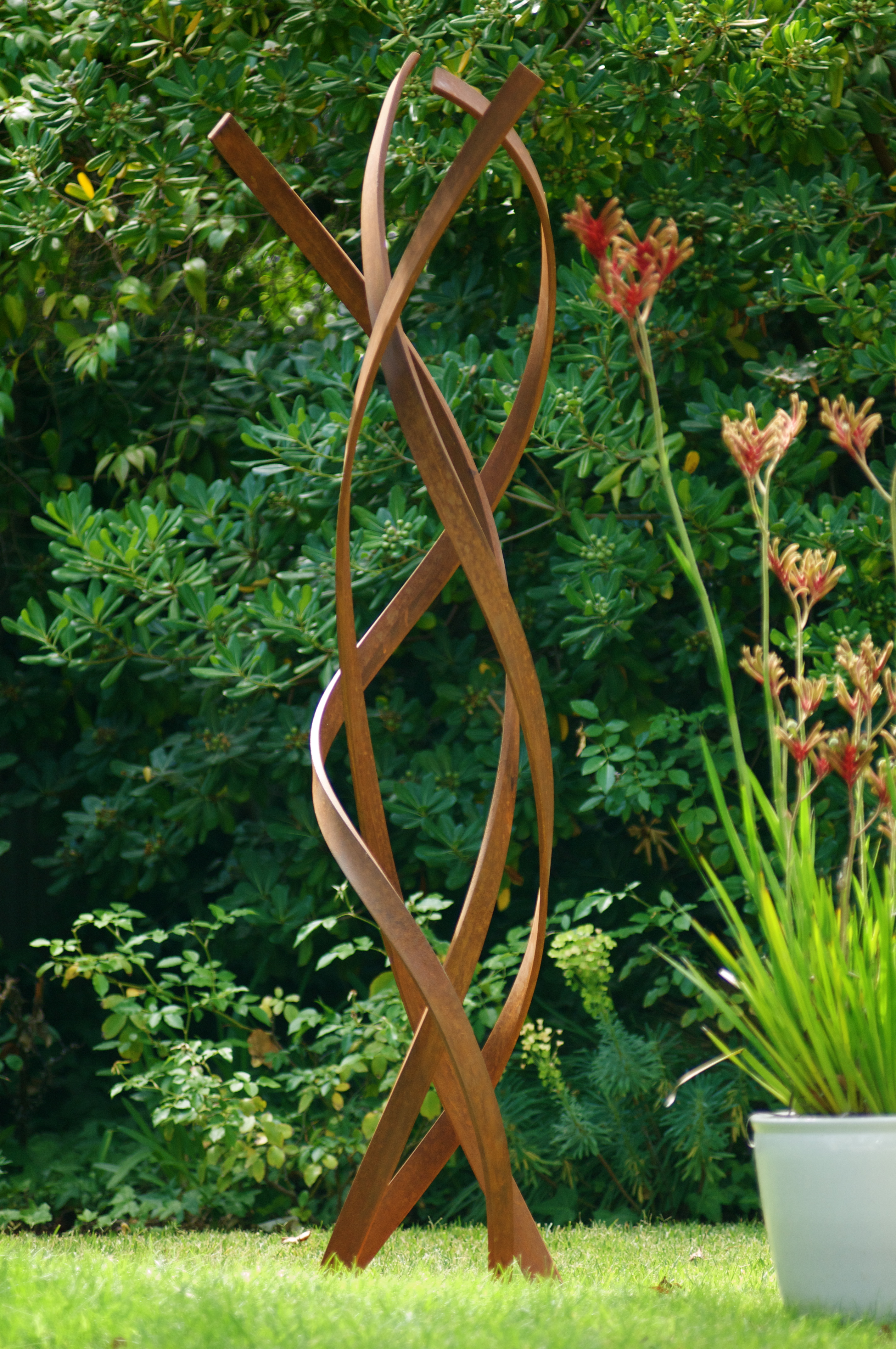 Image Result For Modern Garden Art